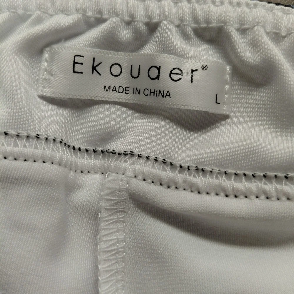 Ekouaer Womens LARGE Skort Blue Geometric Stretch Athletic Skirt Built In Shorts